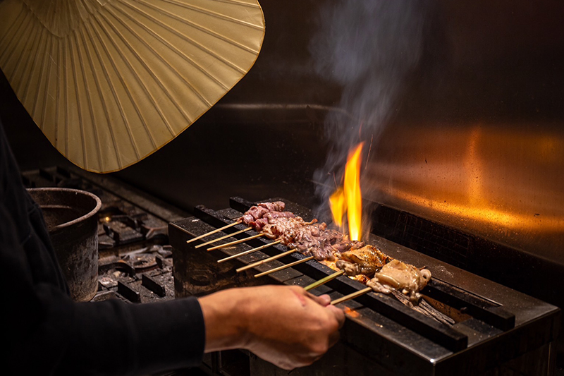 こだわりの朝引き鶏を使用